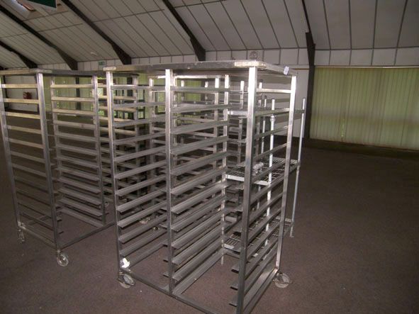 5x mobile canteen tray racks
