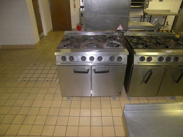 Falcon gas fired cooking hob / oven