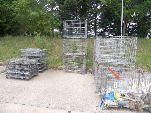 AMEND: Should Read - 20x approx wire mesh foldable...