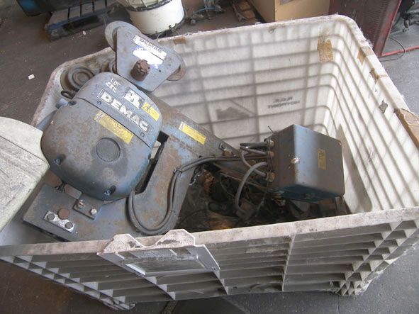 Demag 2 ton electric chain hoist