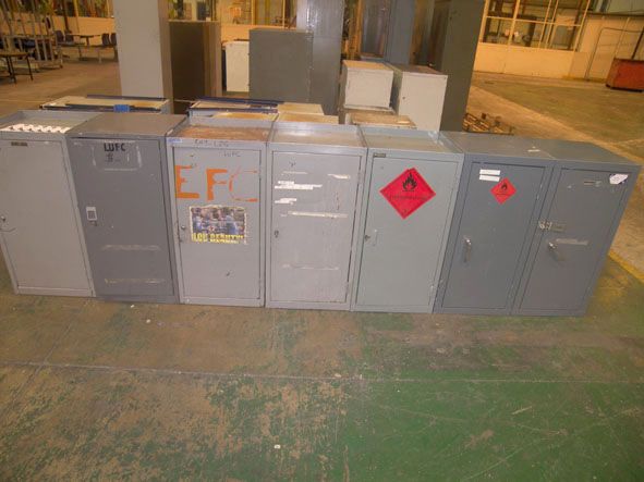 7x Welconstruct single door storage cupboard, 450x...