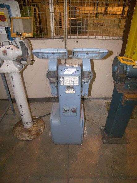 Union Jubilee double ended grinder on stand