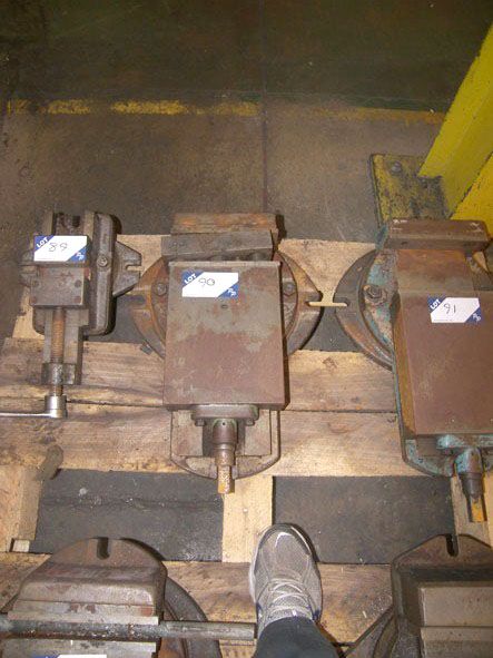 8" machine vice