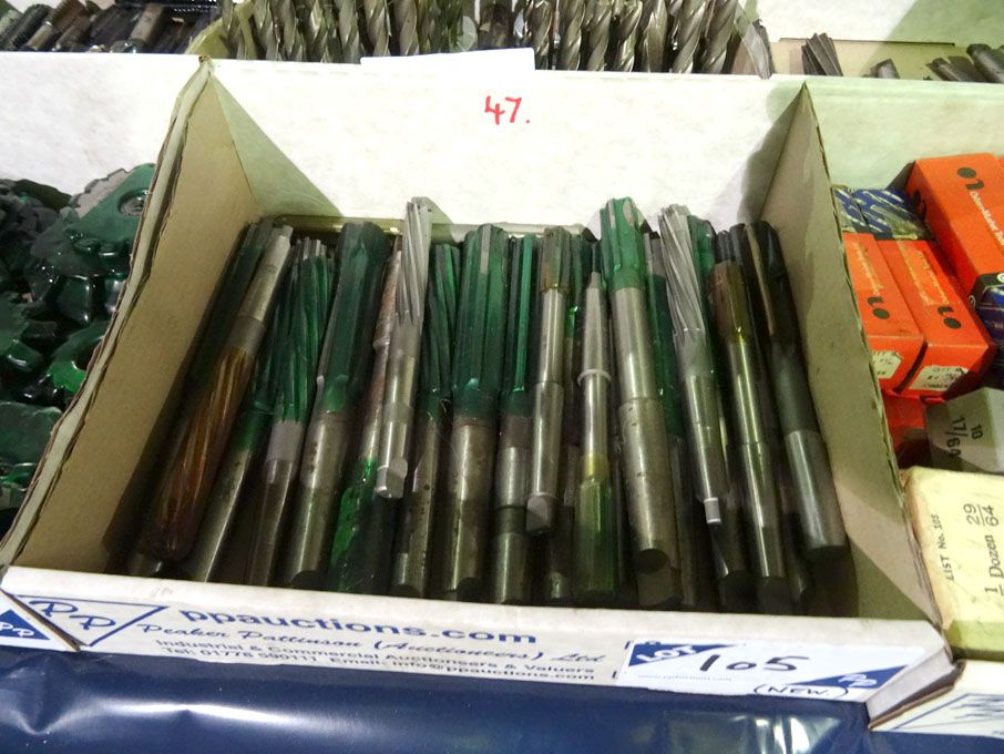 20 approx carbide taper shank reamers to 28mm appr...