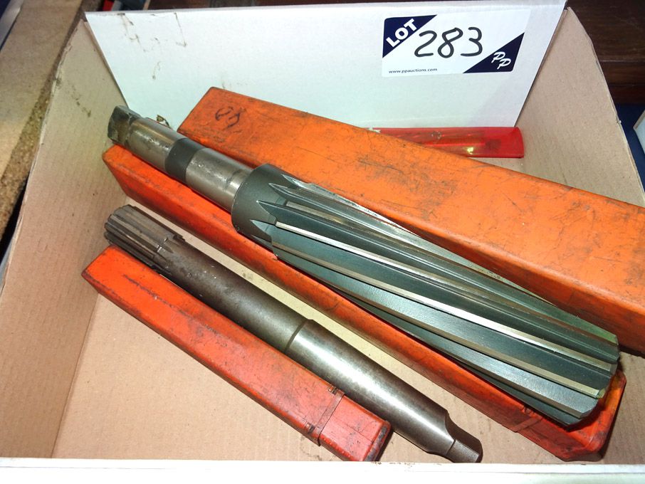 Qty HSS taper shank reamers to 45mm (some unused)