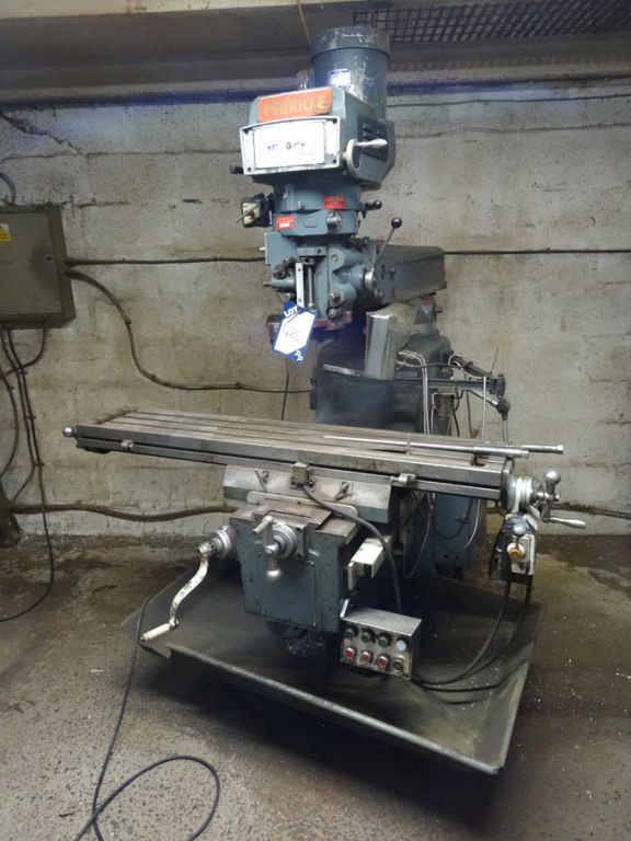 Pinnacle turret mill, 1260x250mm table, 70-3800rpm...
