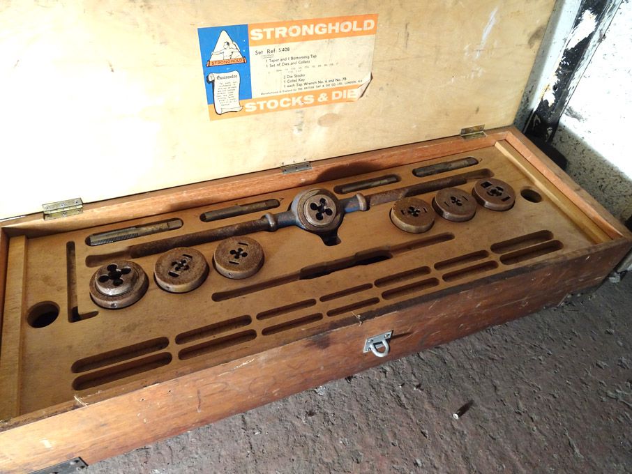 Stronghold die & tap set in wooden case (part comp...