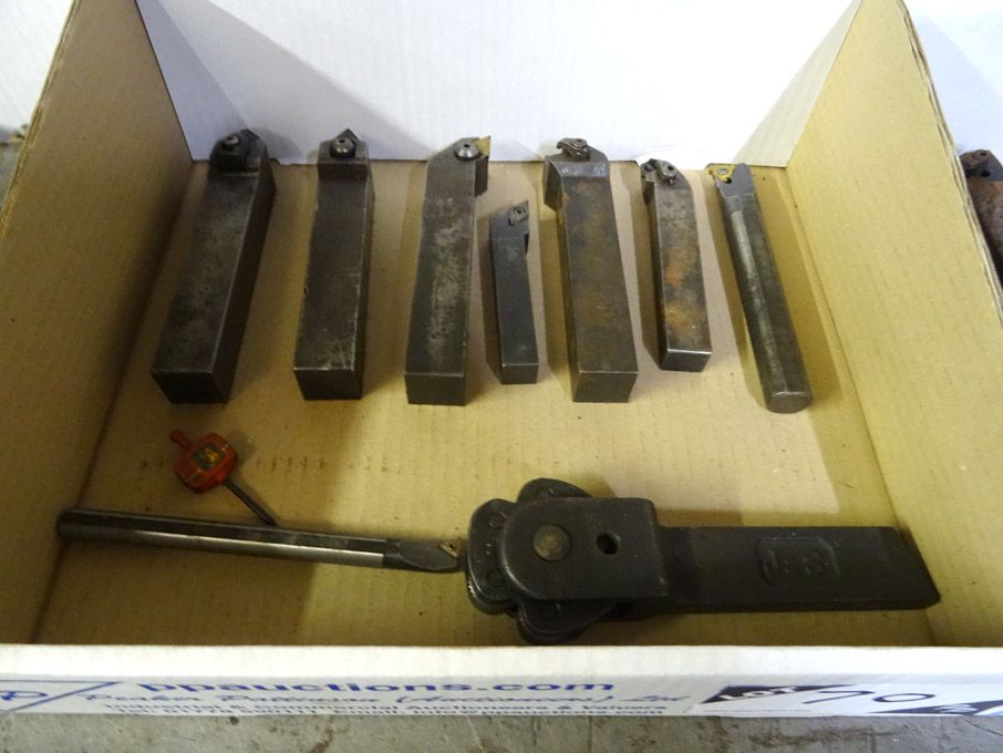 AMEND: Qty various tip turning tools
