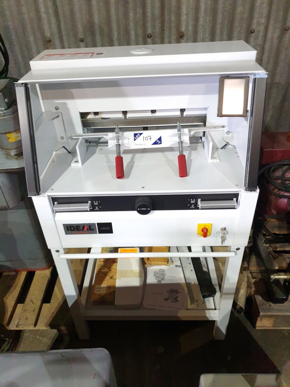 Ideal 4860 electric guillotine, light guards, digi...