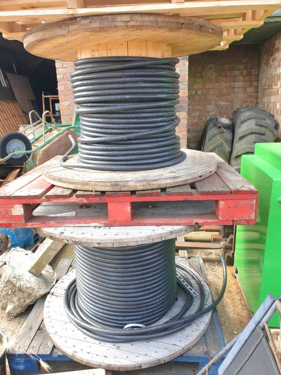 2 part reels (130m approx length) Reka Cables EMCM...