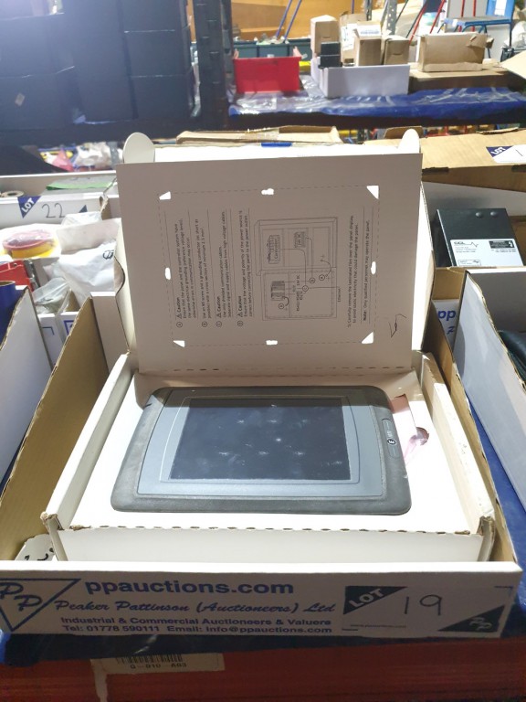 Mitsubishi 07918A E1071 control screen (boxed) - L...
