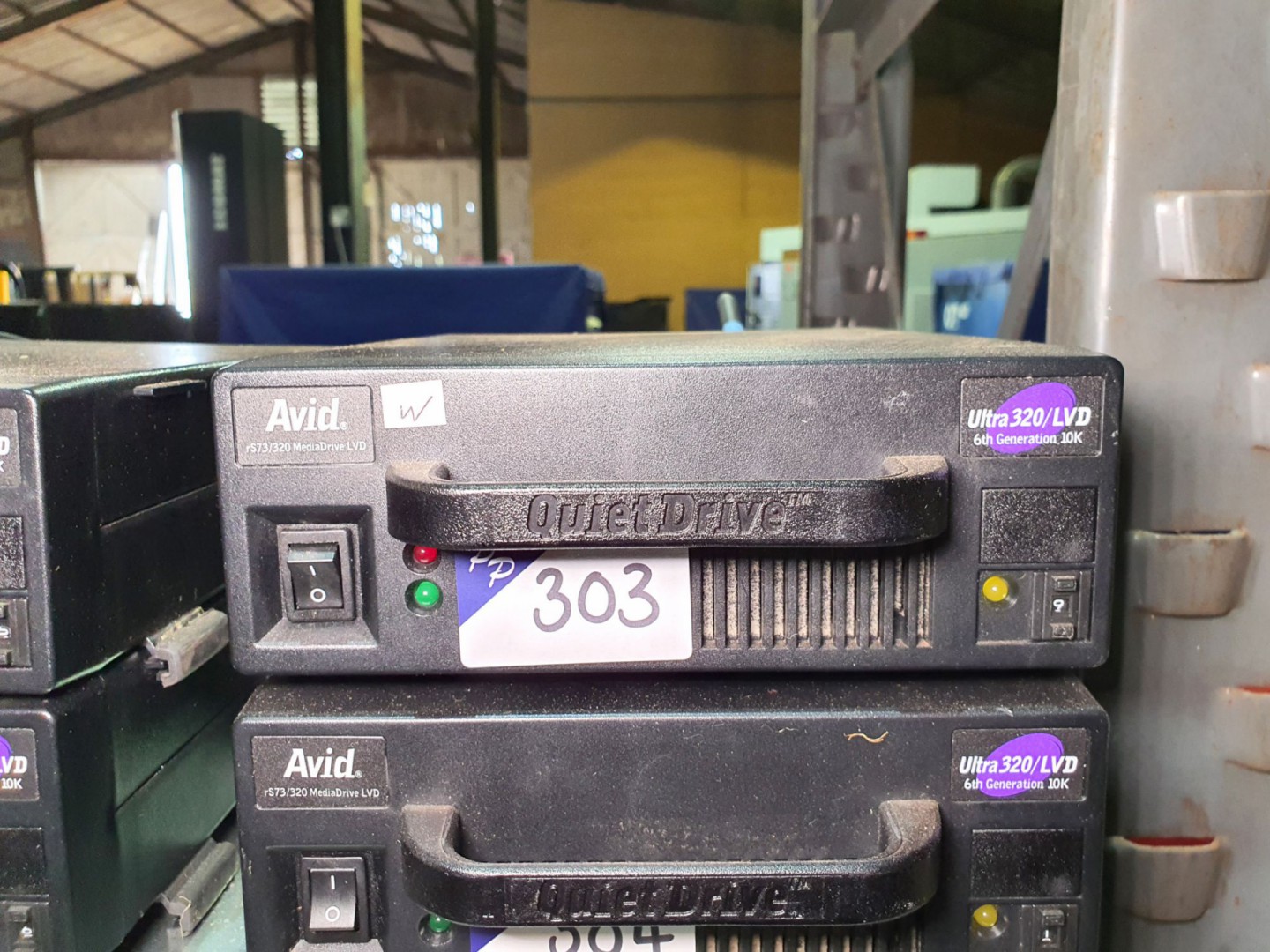 AVID rS73/320 MediaDrive LVD Ultra320/LVD 6th gene...