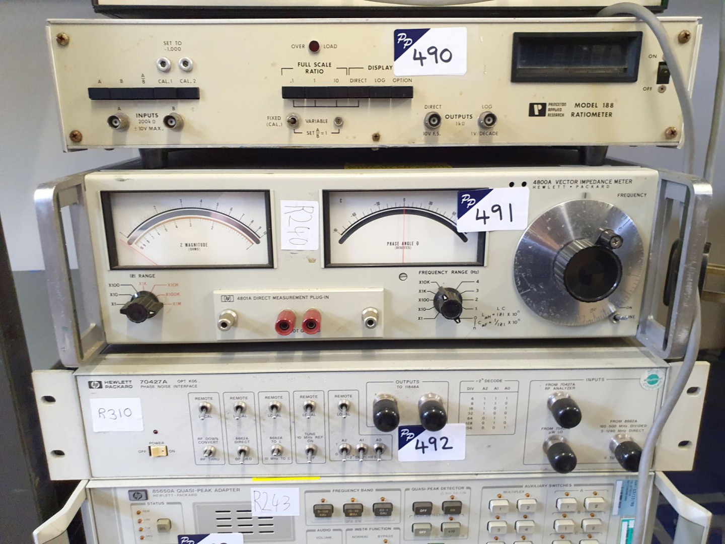 HP 4800A vector impedance meter with 4801A plug in...