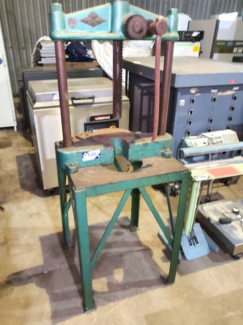 F J Edwards manual press on stand