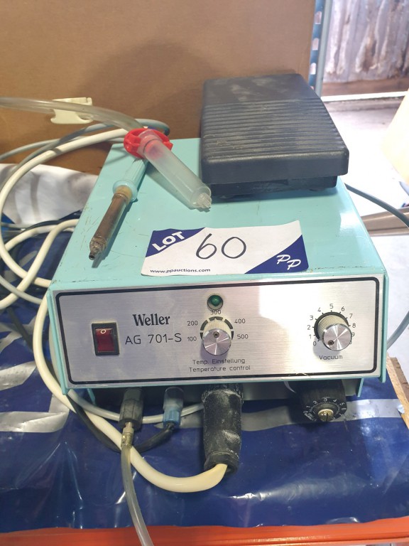 Weller AG701-S soldering station - Lot located at:...