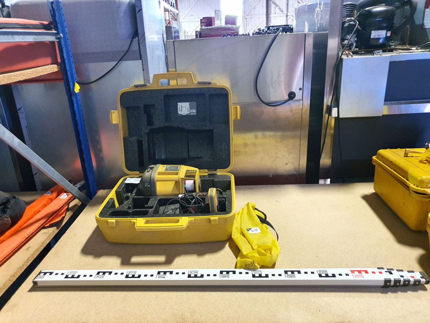 Topcon Corp RL-H2SA rotating laser level with LS-7...