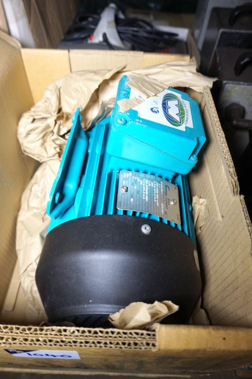 Brook & Crompton W-DA 100LS electric motor, 1.1kW...