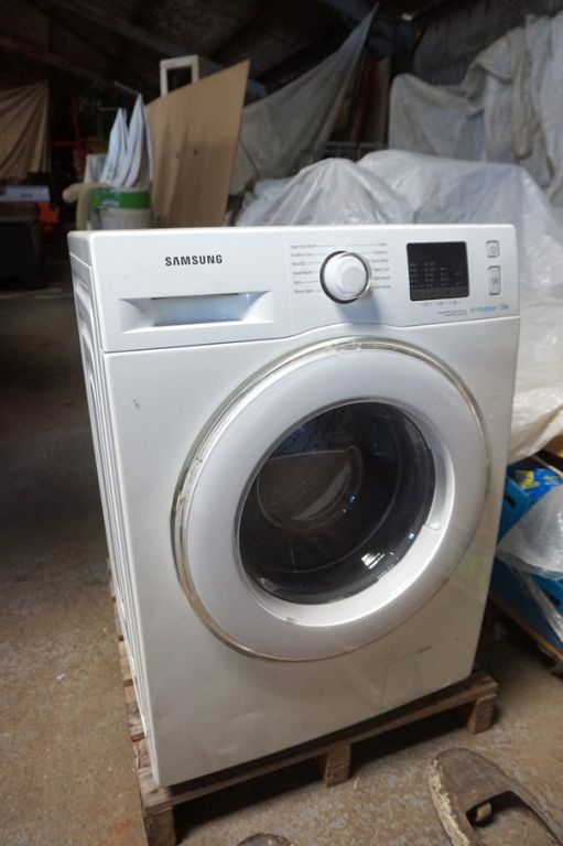 Samsung WF70F5E2W4W Ecobubble washing machine, 7kg...