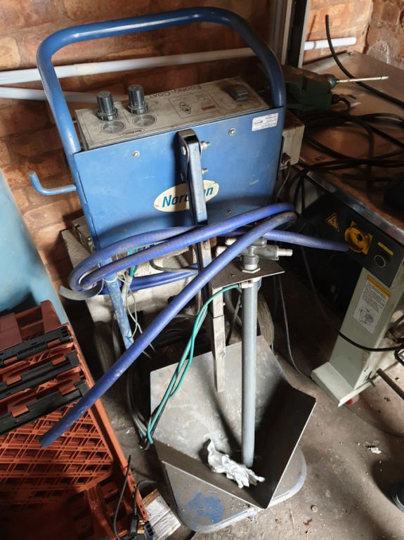 Nordson Econo Coat paint control system on mobile...