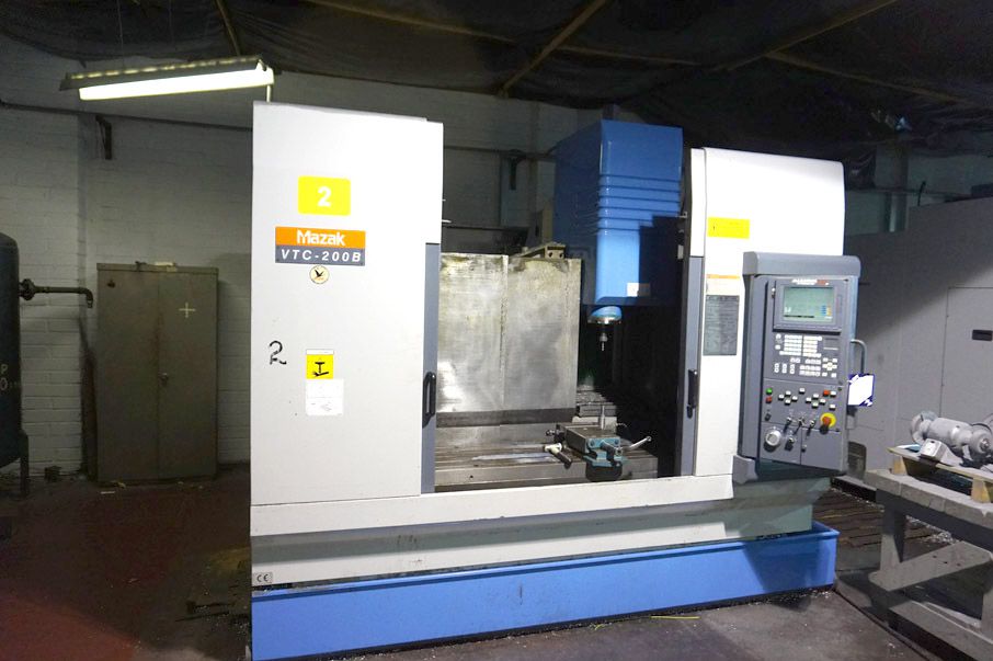 Mazak VTC-200B CNC VMC, Mazatrol 640M PC-Fusion CN...