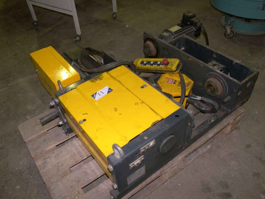 Konecranes XL200 2 ton electric overhead crane, 8m...