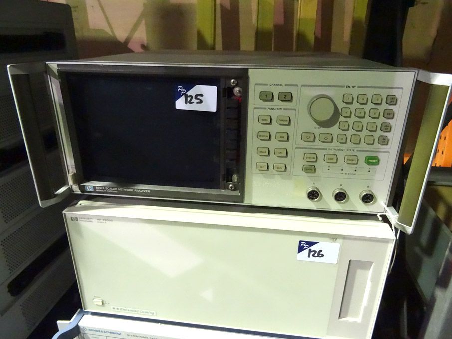 HP 8757A scalar network analyser - lot located at:...
