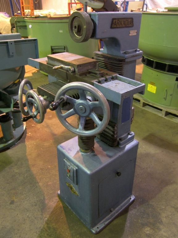 Arkadia surface grinder, 250x130mm mag chuck, 450x...