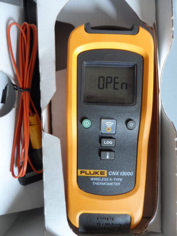 Fluke CNX t3000 wireless K-type thermometer, P/N 7...