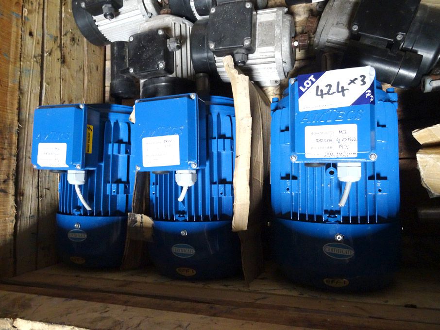 3x Amtec 4kW @ 1430rpm motors - lot located at: Au...