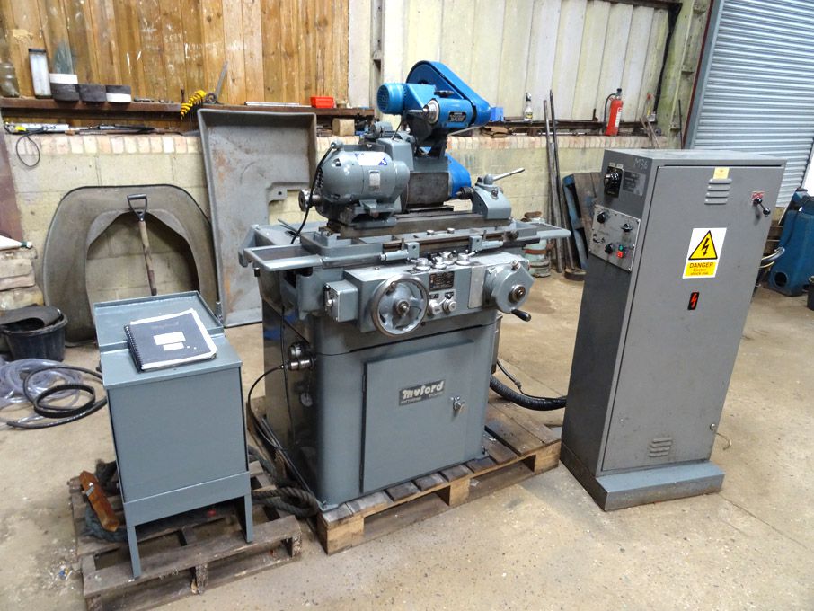 Myford MG12HA hydraulic cylindrical grinder with d...