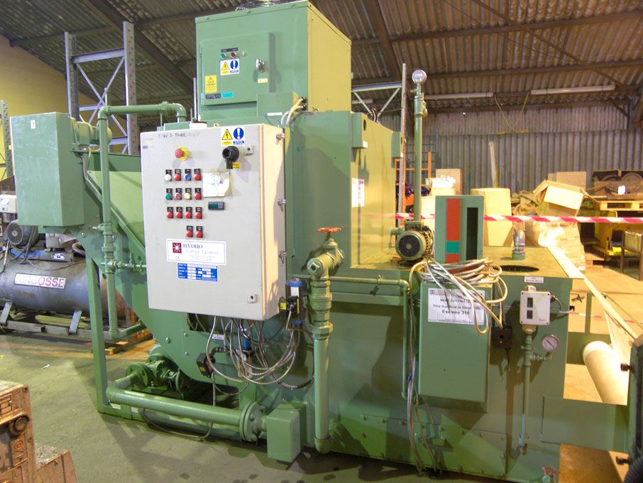 Last Minute Addition: Hydroflow VF8 vacuum filter,...