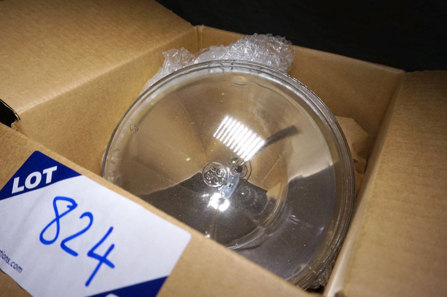 2x GF round head lamp, new picture (boxed / unused...