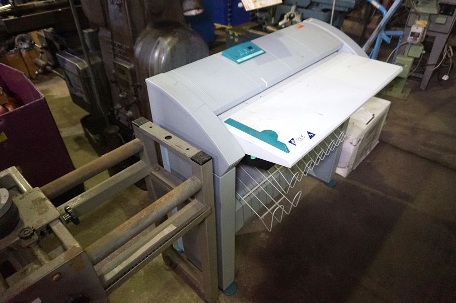Oce 940 electric offline folder for large formal d...