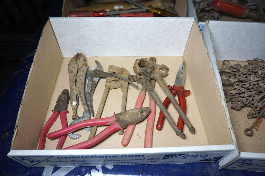 Qty various pliers, mould grips, chain breaker etc...