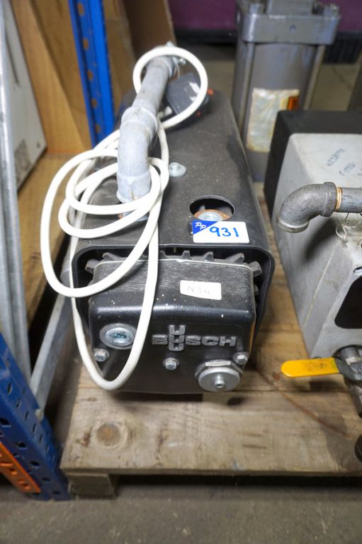 Busch SV1025B vacuum pump - Lot Located at: PP Sal...
