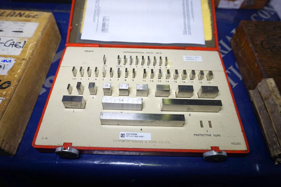 Coventry gauge 2011 slip gauge set, Grade 2 (2 pro...