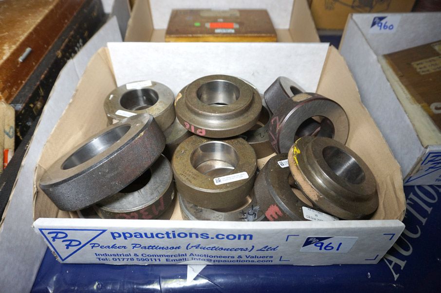 Qty various sized bore gauge measuring rings - Lot...