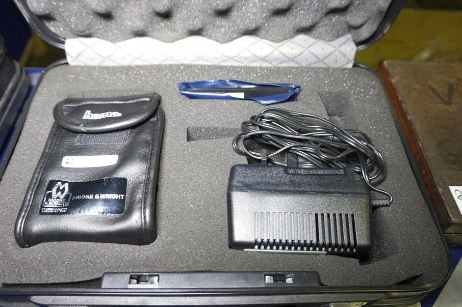 Hama TR100 surface roughness tester in carry case...