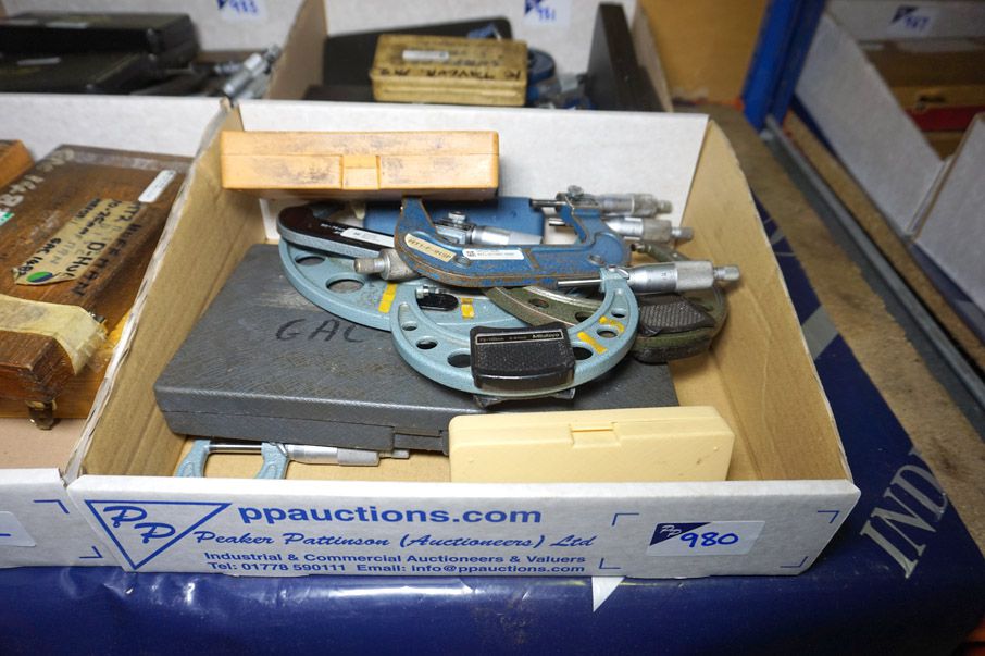 Qty various Mitutoyo micrometers - Lot Located at:...