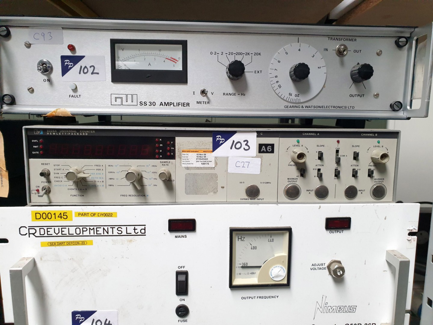 HP 5328A universal frequency counter with input C...