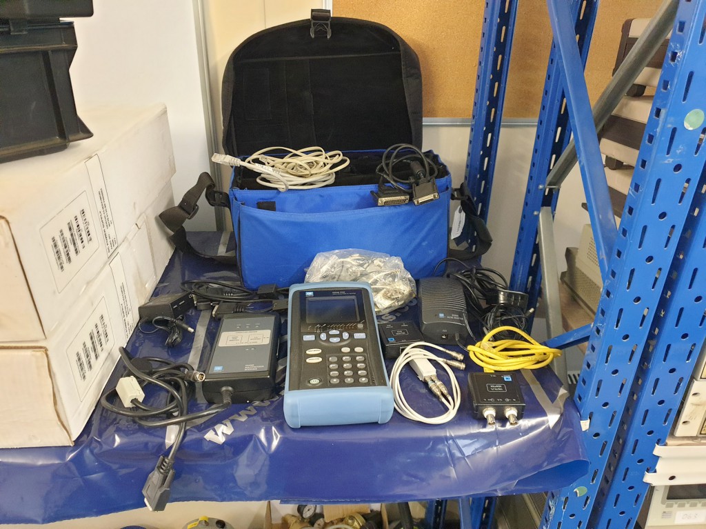 Aethra D2000 Pro ISDN analyser tester with accesso...