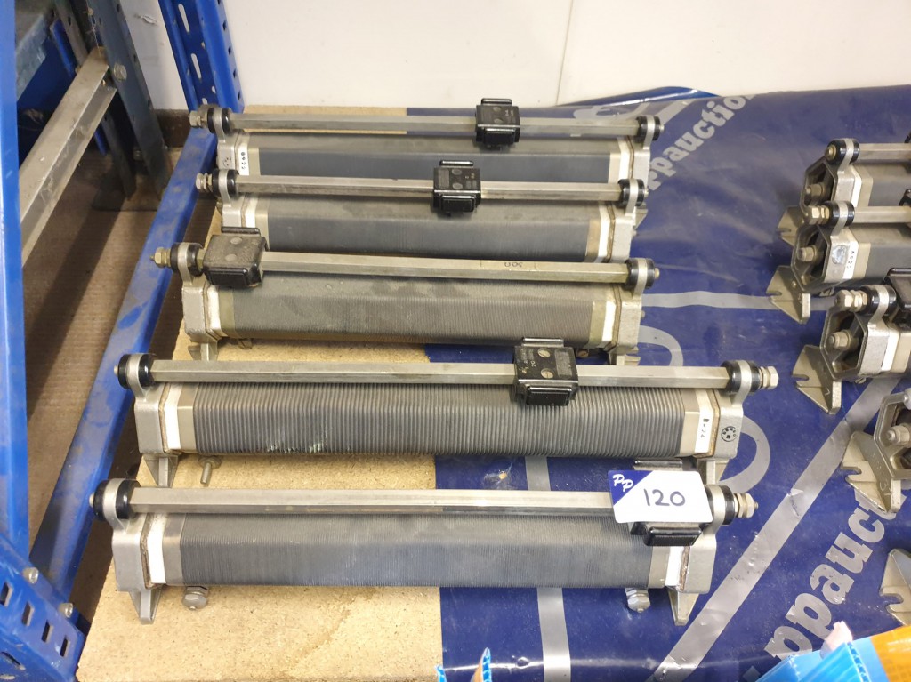 5x various Rheostats (variable resistor)