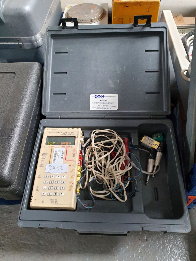 Ameritec AM44 personal VF test set in case (B462)