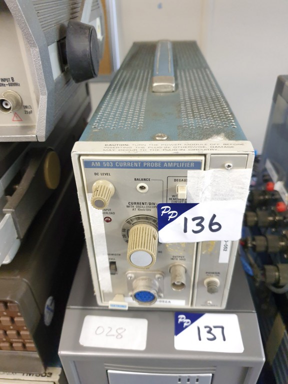Tektronix AM503 current probe amplifier