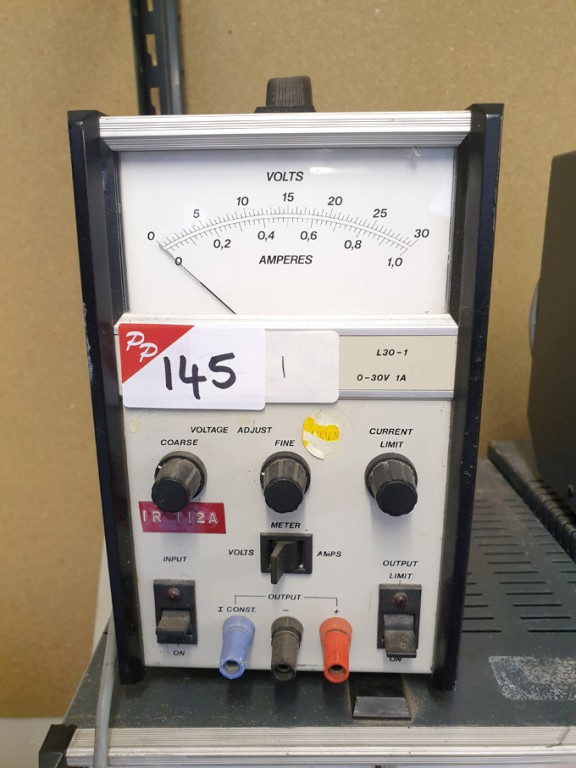 Farnell L30-5 PSU 0-30V 0-5A - lot located at: PP...