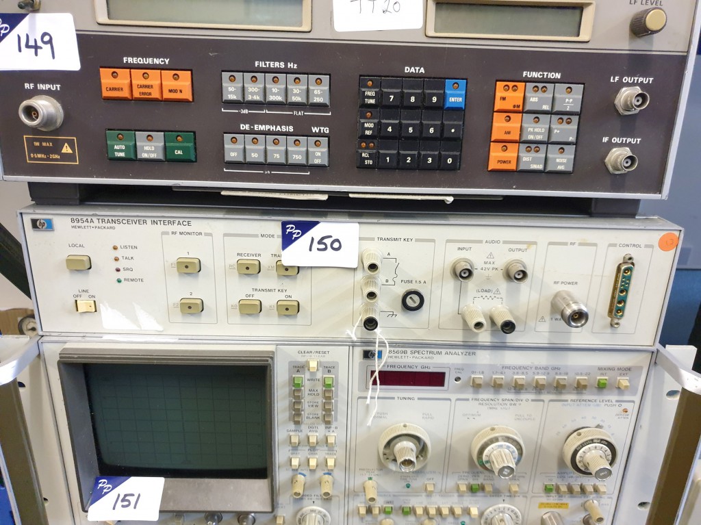 HP 8954A transceiver interface