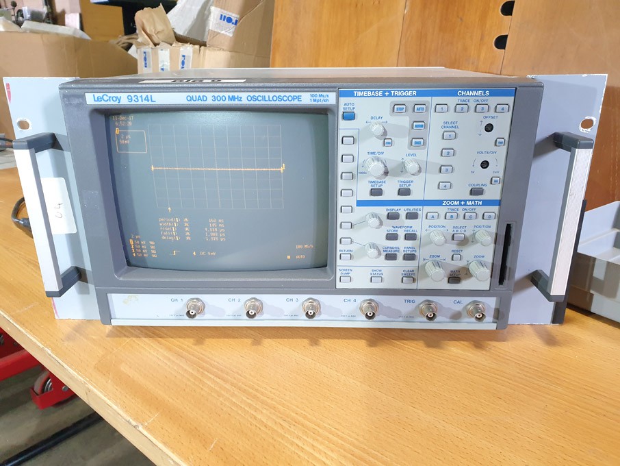 Lecroy 9314L 4 channel 300MHz oscilloscope - lot l...