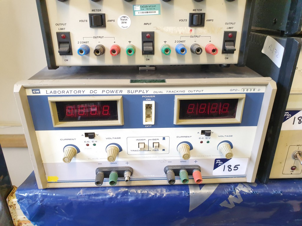 GW GPD3030D power supply, 0-30V / 0-3A