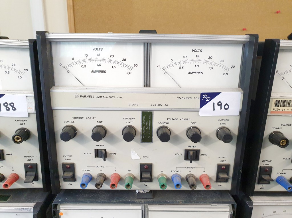Farnell LT30-2 power supply, 0-30v / 0-2A twice wi...