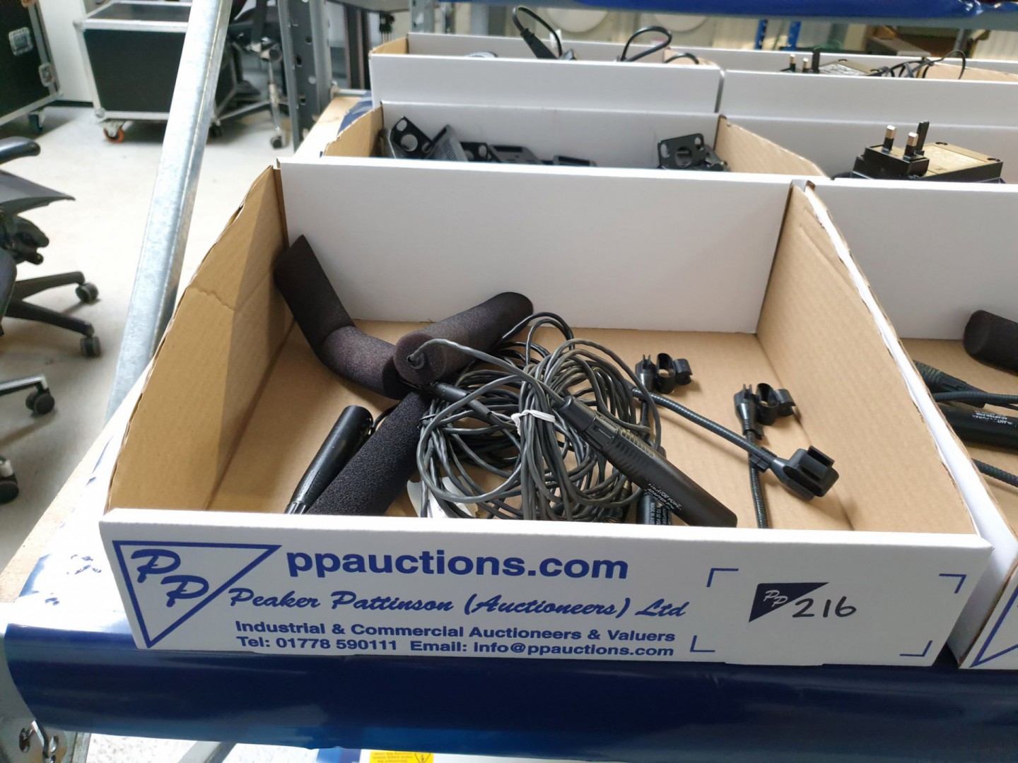 3x AKG C747 microphones with Phantom power adapter...